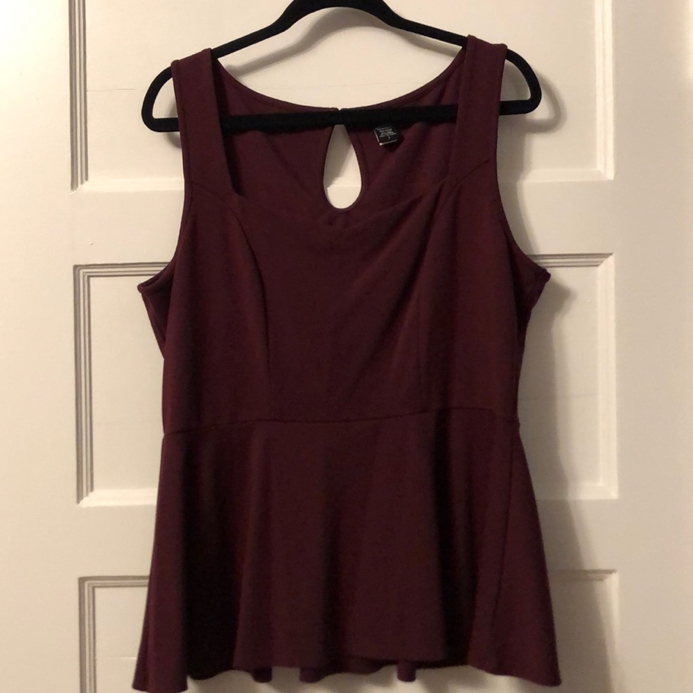 Torrid burgundy ponte peplum blouse - Sz 1